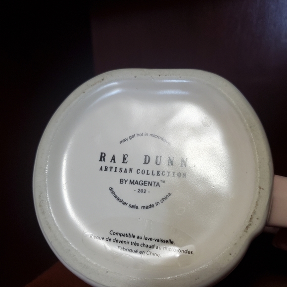 Rae Dunn Easter mug - Picture 4 of 4